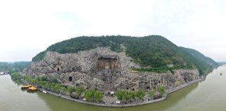 Cina: giovane team di restauratori preserva incisioni buddiste su pietra con tecnologie avanzate (1)