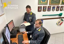 Scoperta maxi truffa da 5,8 milioni ad Arezzo, consulente finanziario radiato dall’albo e condannato