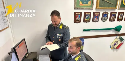 Scoperta maxi truffa da 5,8 milioni ad Arezzo, consulente finanziario radiato dall’albo e condannato