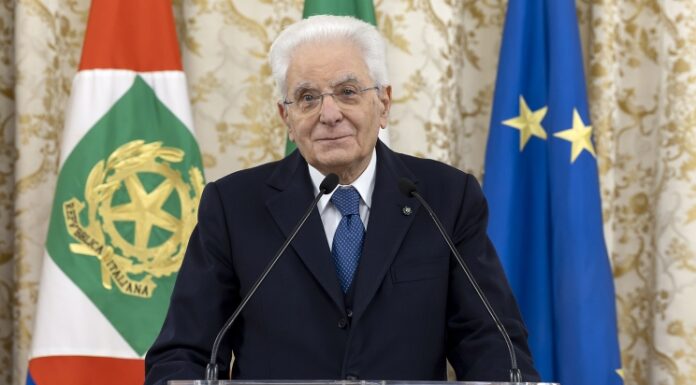 Mattarella “Dopo il ventennio fascista il 2 giugno segnò una svolta nel Paese”