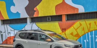 Spazio e versatilità a bordo della Dacia Jogger Hybrid 155