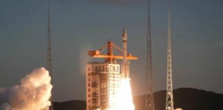 Cina, lanciato un nuovo gruppo di satelliti per la costellazione Spacesail