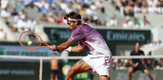 Cobolli cede al quinto set, il Roland Garros è di Zverev