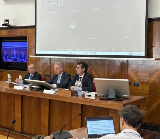 Spazio, presentati gli Stati generali al Mimit. Urso: “Italia protagonista”
