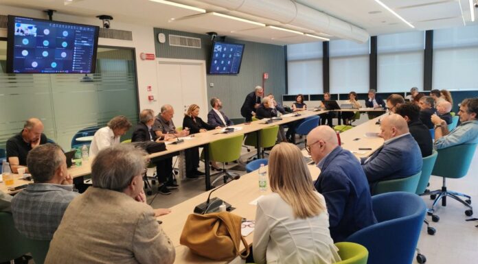 Accordo per il rinnovo del contratto dei ministeri, aumenti medi mensili 160 euro