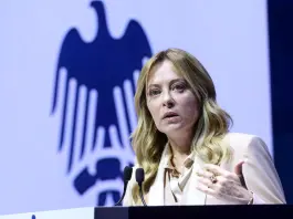 ميلوني: إيطاليا ليست جمهورية الموز ويجب تعزيز قوة قطاع الخدمات