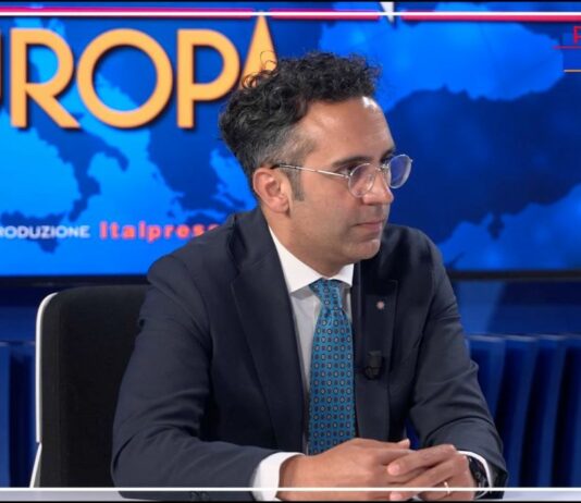 Parisi “Le politiche europee si fanno dialogando con i territori”