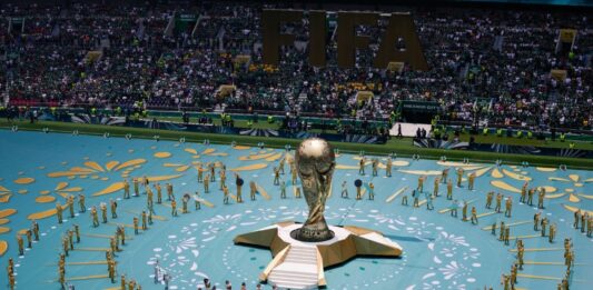 Al via i Mondiali, Shakira e Bocelli le star della cerimonia d’apertura