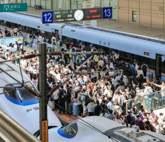 Cina, record di viaggi ferroviari nei primi cinque mesi del 2026