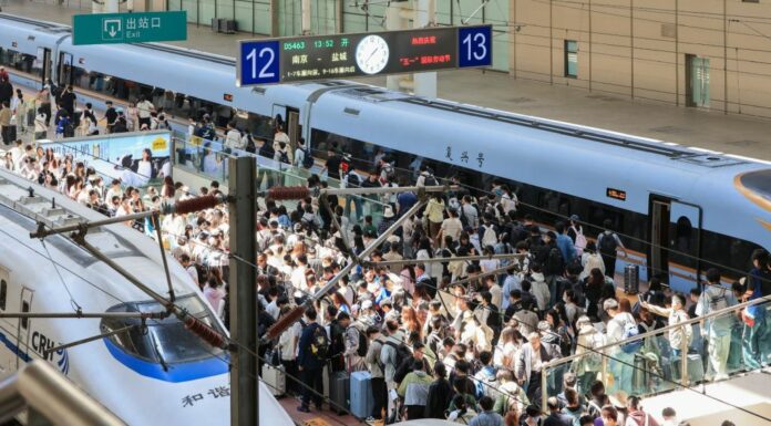 Cina, record di viaggi ferroviari nei primi cinque mesi del 2026