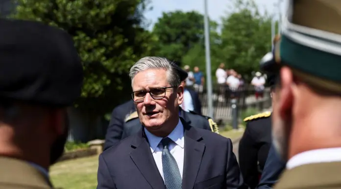 Starmer “Intercettata petroliera della flotta ombra russa nella Manica”