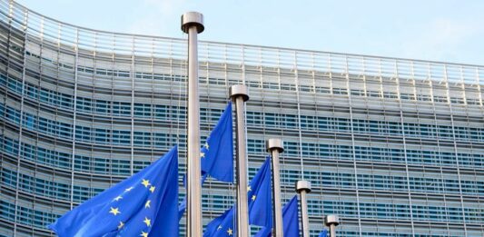 Ue, ultimo giorno consultazione su tabacco e nicotina: in 70.000 si sono espressi