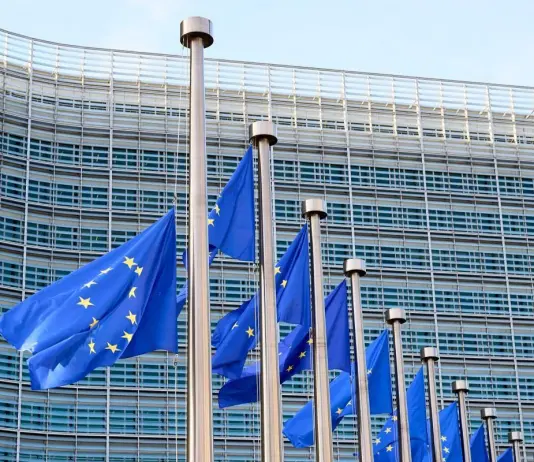 Ue, ultimo giorno consultazione su tabacco e nicotina: in 70.000 si sono espressi