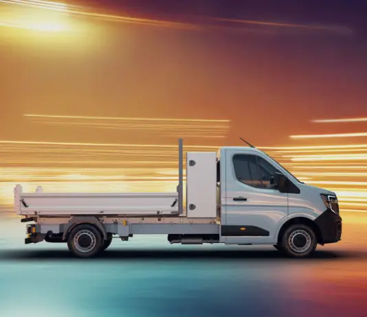 Veicoli commerciali personalizzati in fabbrica con “Converted by Renault”
