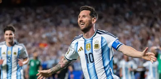 Messi-show al debutto, l’Argentina vince 3-0 contro l’Algeria
