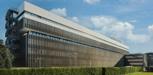 Engineering, accordi con Accenture per cessione Alfahealth e Industries eXcellence