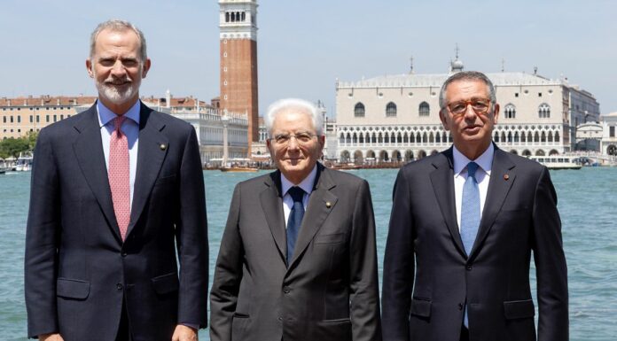 IA, Mattarella “Pochissimi privati travolgono ogni regola, l’Ue agisca”