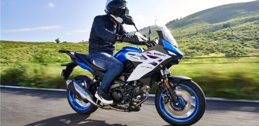 Suzuki SV-7GX, la nuova crossover stradale che unisce comfort e versatilità