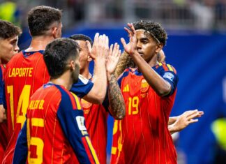 Yamal sblocca la Spagna, Arabia Saudita travolta 4-0