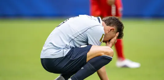 Uruguay FA cancels charter flight after World Cup elimination, players and staff return home at their own expense