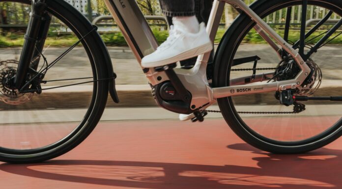 Bosch Ebike Systems, Active Line Plus e Hub Line novità per la mobilità urbana
