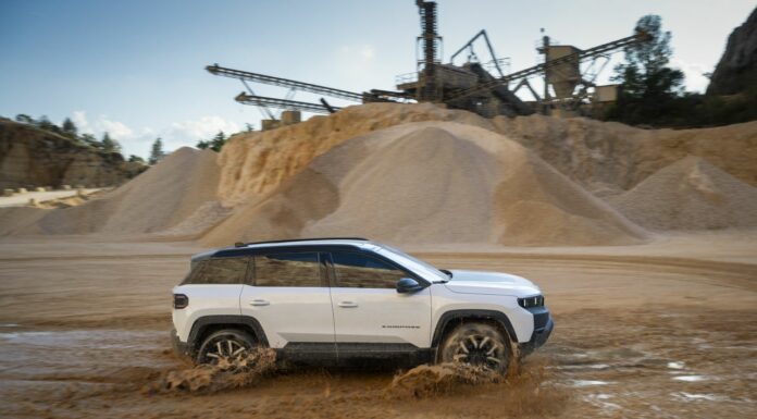 Nuova Jeep Compass, ordini aperti in tutta Europa per la nuova 4XE