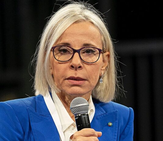 Farmindustria, Aleotti “No a competizione tra stabilimenti italiani e indiani”