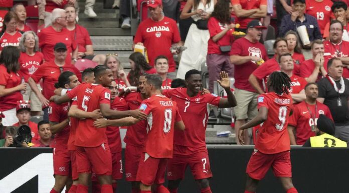Svizzera-Canada 2-1, elvetici e nordamericani ai sedicesimi del Mondiale