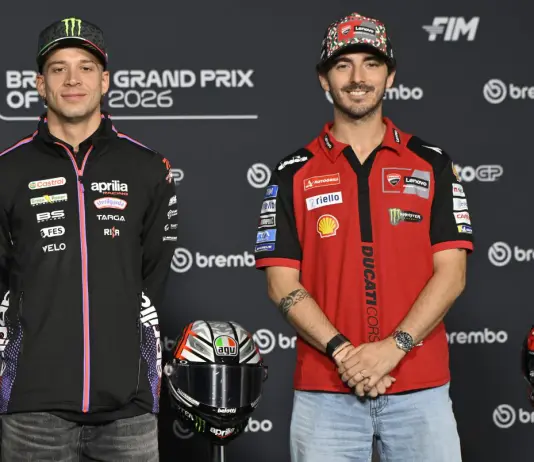 MotoGP, Bagnaia in Aprilia dal 2027: affiancherà Bezzecchi