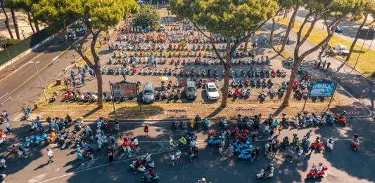 “Vespa Roma 2026 – 80 Years of an Icon” è entrata nel vivo