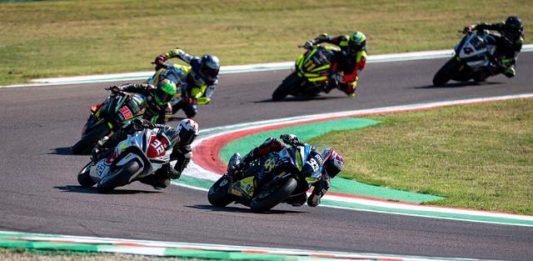 Il Trofeo Suzuki GSX-8R Cup entra nel vivo tra le curve del Mugello