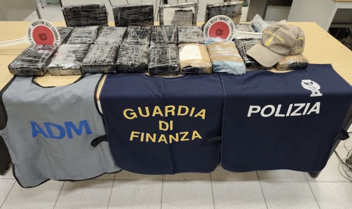 Adm-Gdf-Polizia