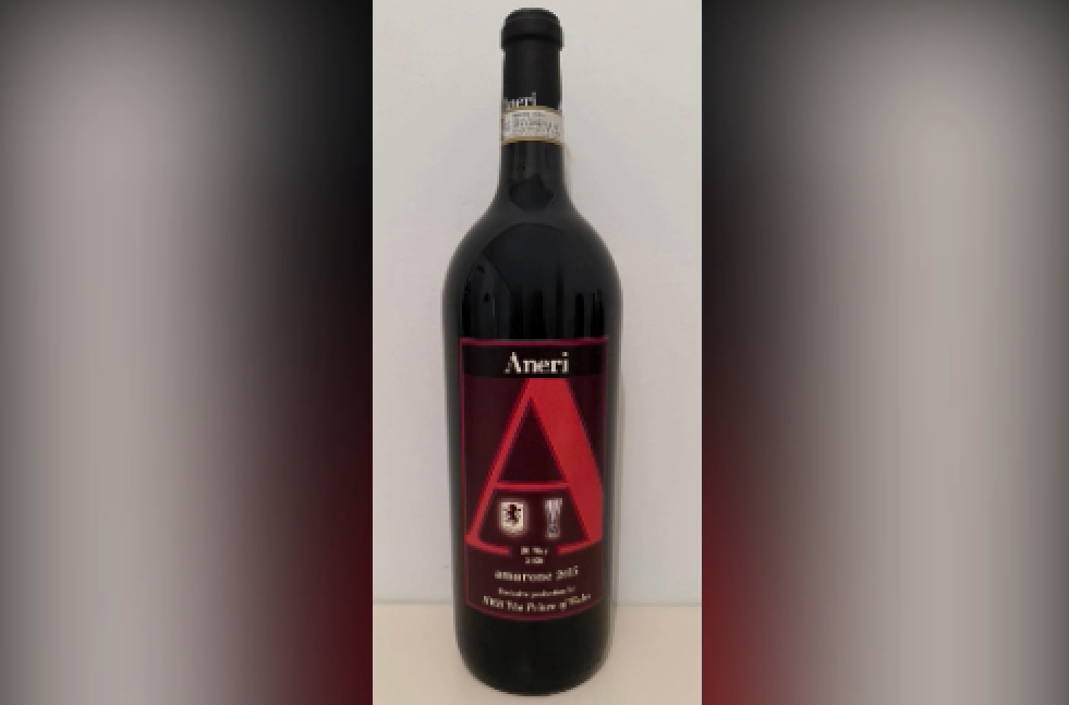 L’Aston Villa regala una magnum di amarone Aneri con etichetta personalizzata al principe William