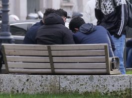 Criminalità giovanile, per il 46,7% degli italiani i reati sono in aumento. I dati Eurispes
