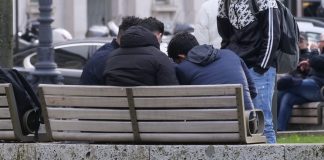 Criminalità giovanile, per il 46,7% degli italiani i reati sono in aumento. I dati Eurispes