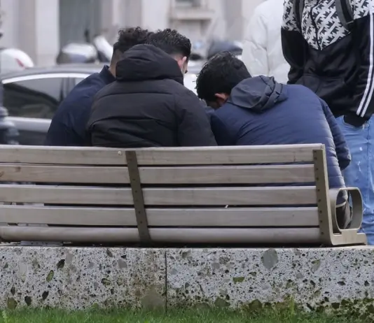 Criminalità giovanile, per il 46,7% degli italiani i reati sono in aumento. I dati Eurispes