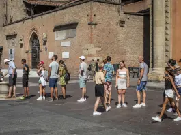 Caldo, allerta rossa lunedì in diverse aree dell’Emilia-Romagna