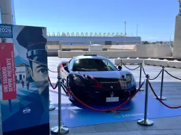 La Maserati del Nucleo Radiomobile dei Carabinieri di Roma in mostra all’aeroporto di Fiumicino