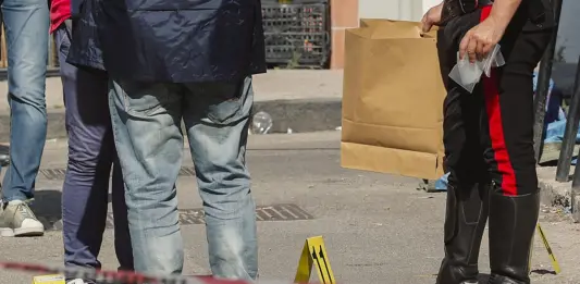 Sparatoria in strada a Napoli, 21enne ucciso sotto casa a Miano