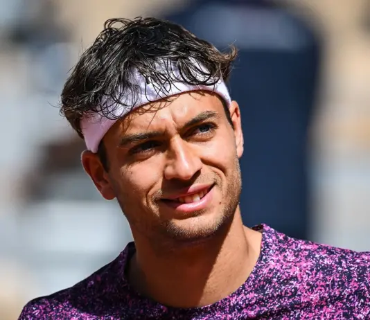 Roland Garros, Cobolli batte Svajda in quattro set e vola ai quarti di finale. Oggi in campo anche Berrettini e Arnaldi