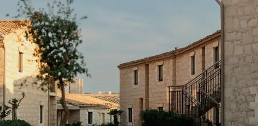 Mangia’s lancia il progetto “Costa Ragusa”, maxi investimento in Sicilia