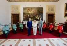 80° anni Vespa, Meloni riceve vertici Piaggio “Tra icone italiane più amate”
