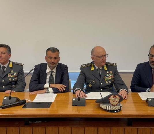 Regione Puglia e GDF siglano un protocollo d’intesa sull’agricoltura. Decaro “Sosteniamo l’economia”
