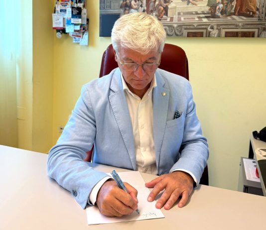 Libera professione, da Fno Tsrm e Pstrp petizione per abolire il vincolo dell’esclusività