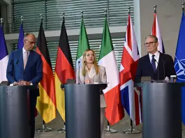 Riunione dei leader E5 a Berlino, Meloni “Su difesa e sicurezza l’Europa si assuma le proprie responsabilità, l’Italia farà la sua parte”