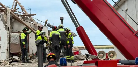 Crollo di Porto Sant’Elpidio, primo intervento per la squadra Usar dell’Emilia-Romagna