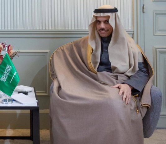 Arabia Saudita, il ministro degli esteri in Cina per colloqui bilaterali