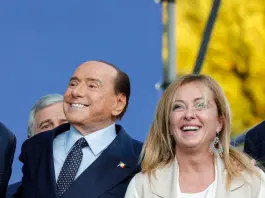 Meloni ricorda Berlusconi a 3 anni dalla scomparsa “Percorso condiviso continua”