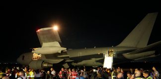 Sisma in Venezuela, atterrato il primo volo dell’Aeronautica Militare con le squadre di soccorso italiane / Video
