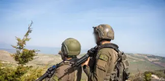 الجيش الإسرائيلي يصدر أوامر إخلاء جديدة في الجنوب.. ومقتل جندي في هجمات لحزب الله